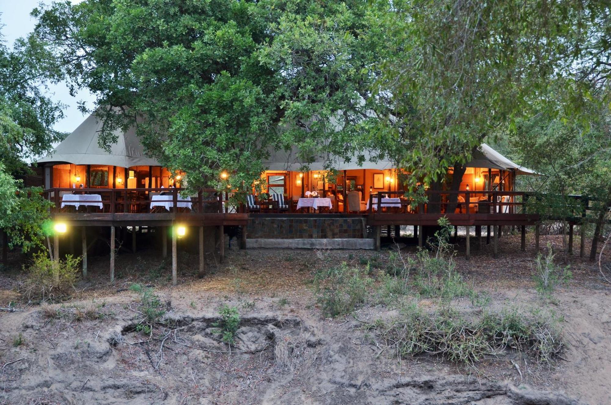 Hamiltons Tented Camp Mluwati Concession Kültér fotó